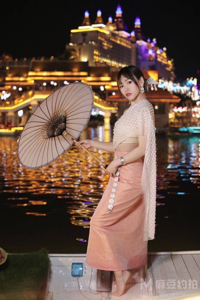纪实模特