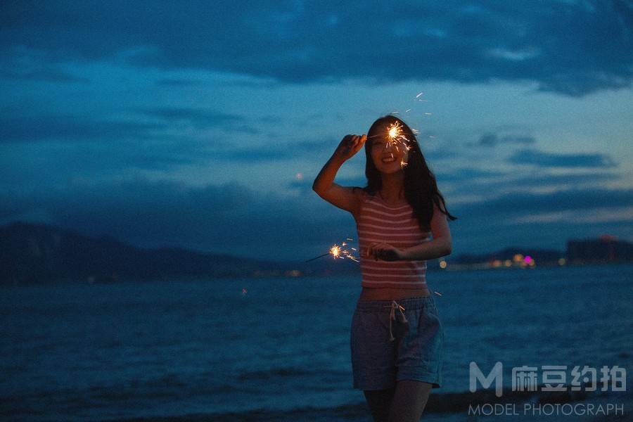 夜景模特
