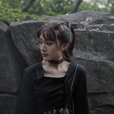 黑白模特