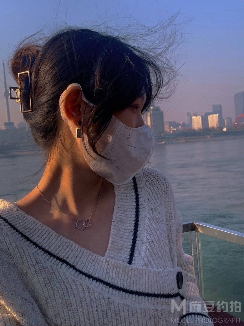 纪实模特