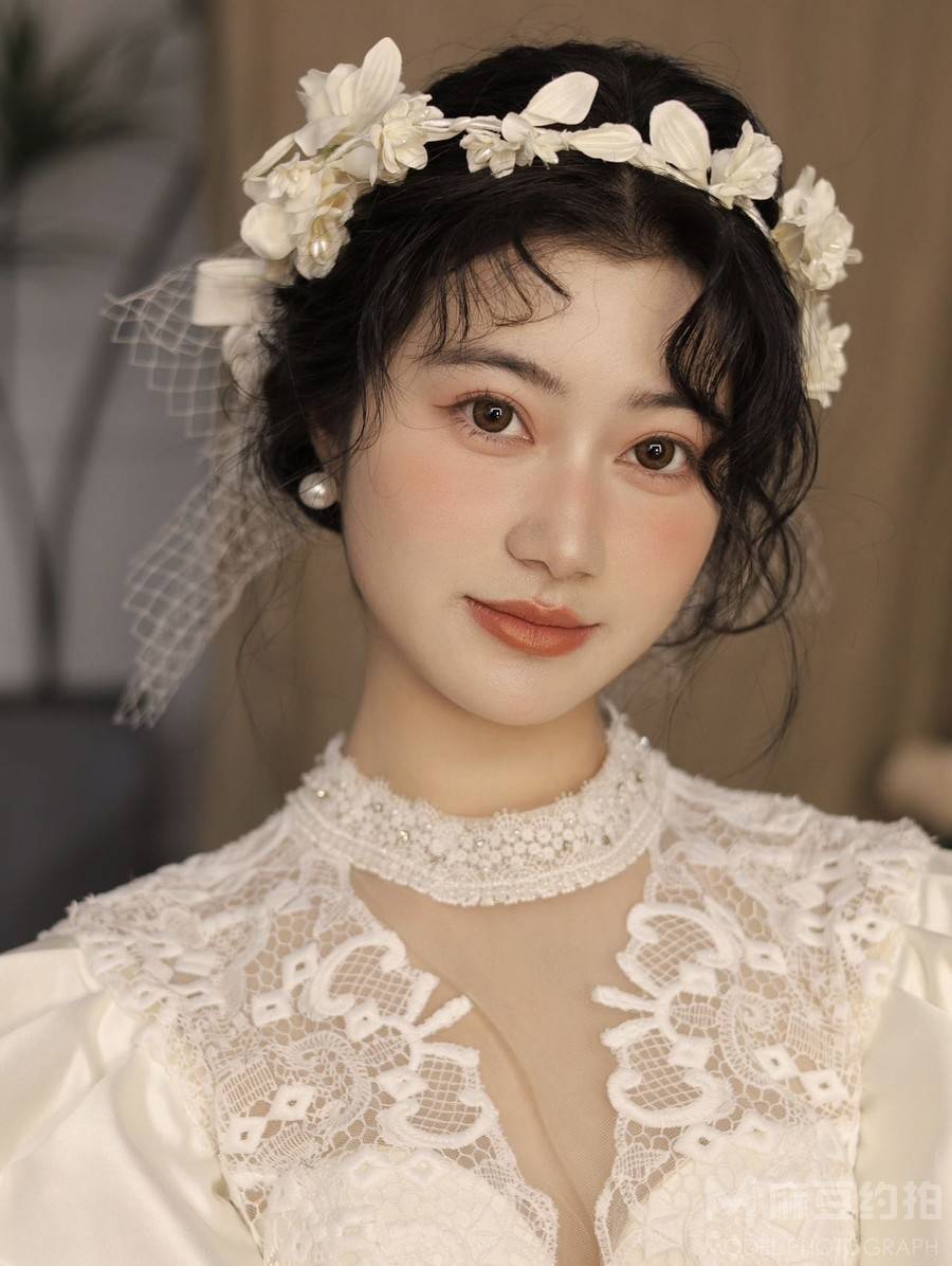 妆容模特