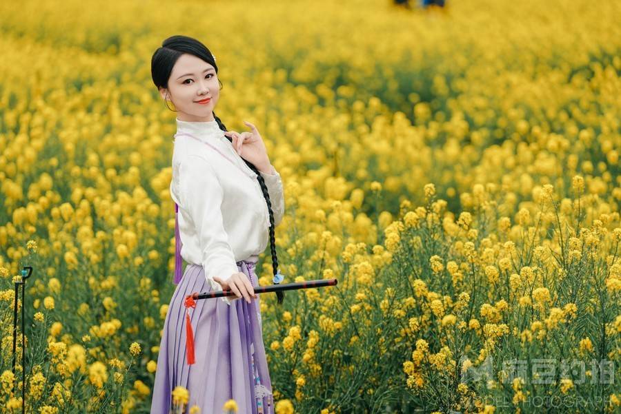 清新模特