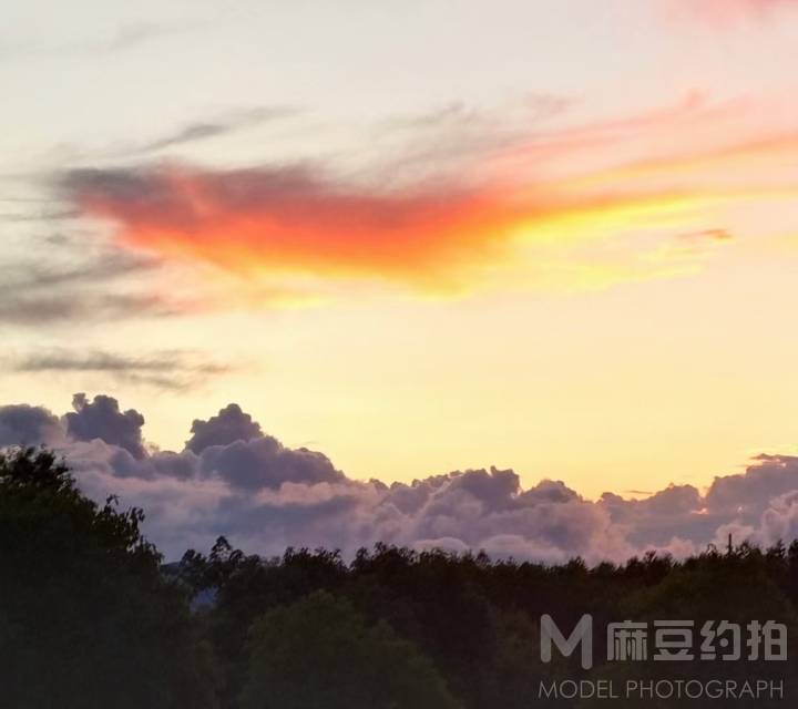 纪实模特