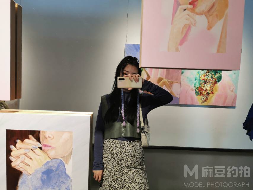 校园模特