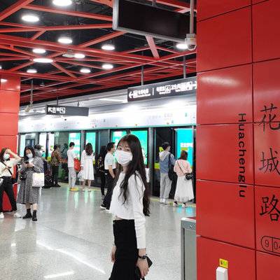 清新模特