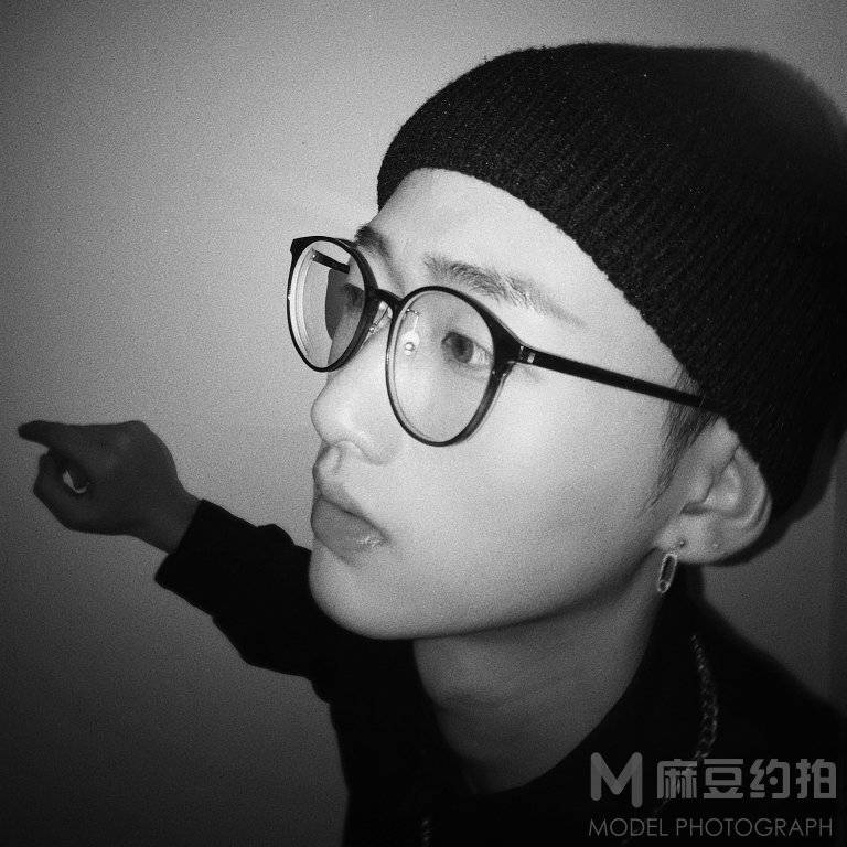 暗黑模特