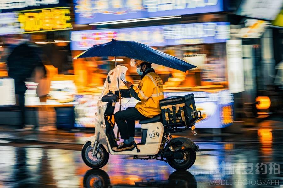 夜景模特