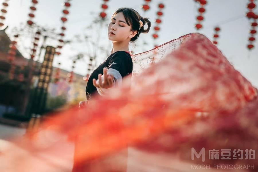 汉服模特