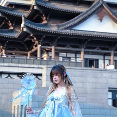 汉服模特