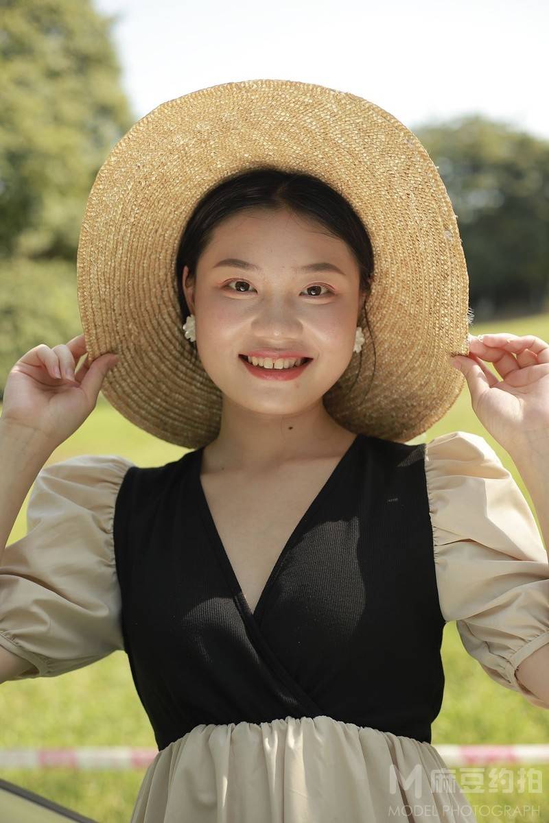 纪实模特