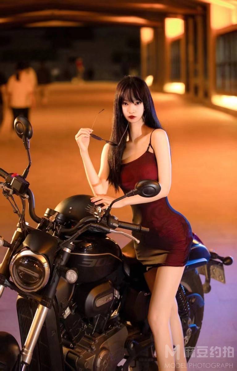 商务模特