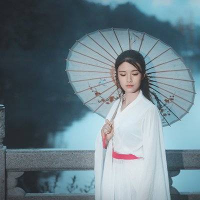 汉服模特