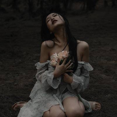 情绪模特