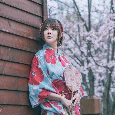 和服模特
