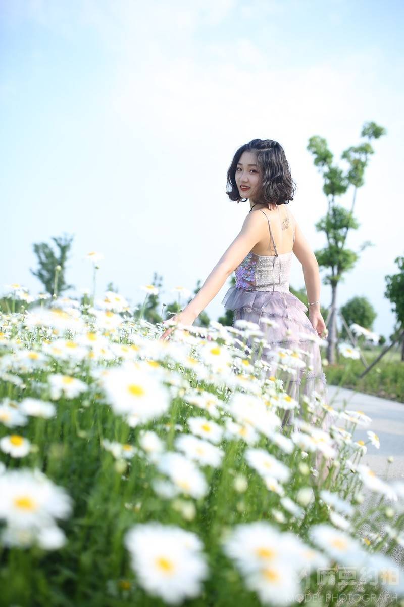黑白模特