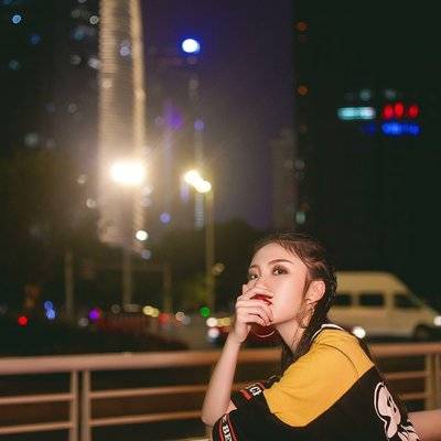 夜景模特