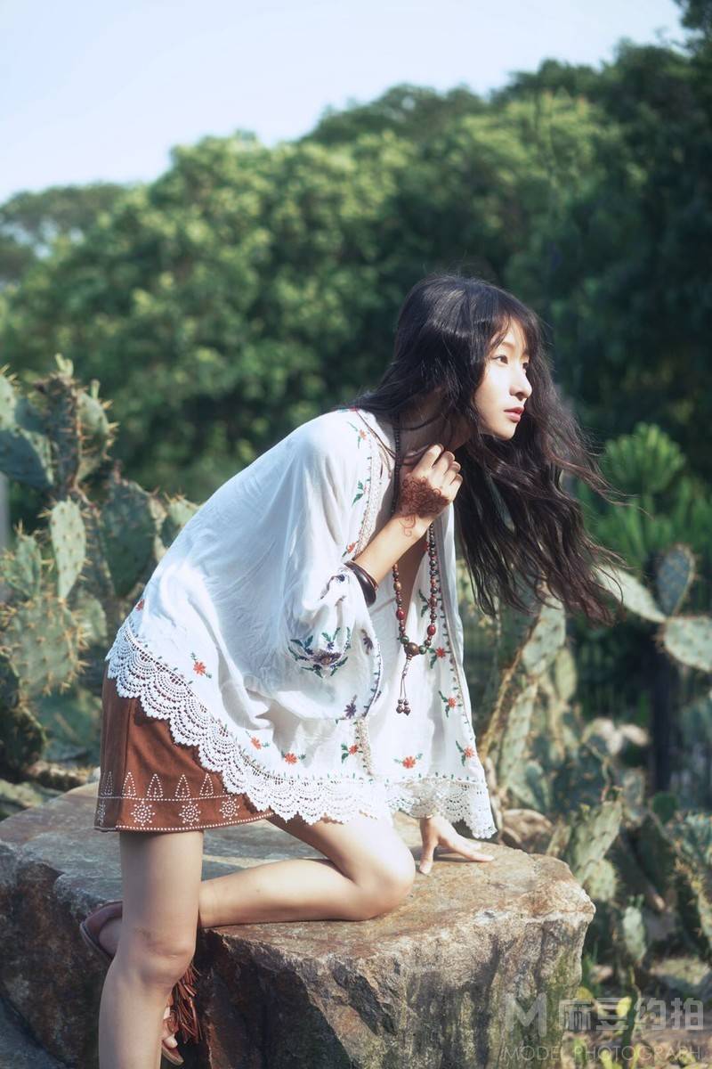情绪模特