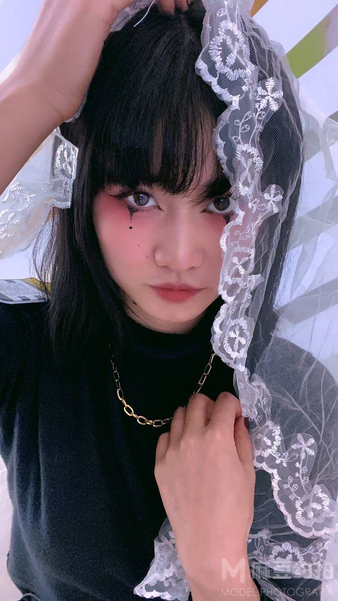 暗黑模特
