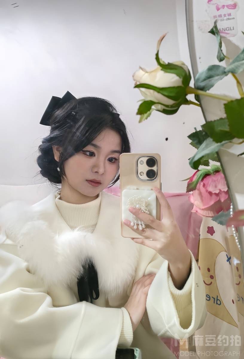 胶片模特
