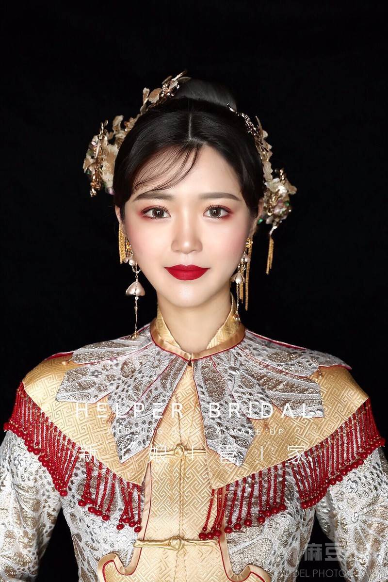 妆容模特