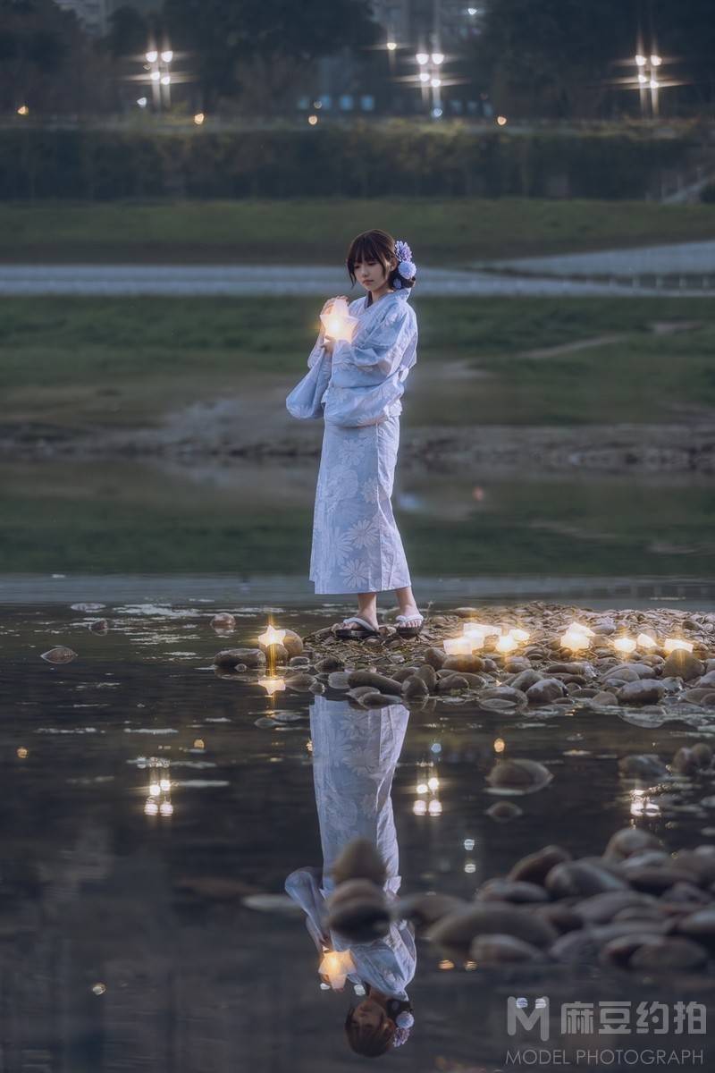 夜景模特