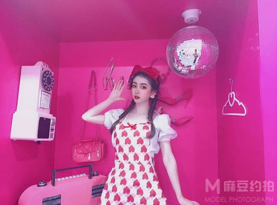 妆容模特