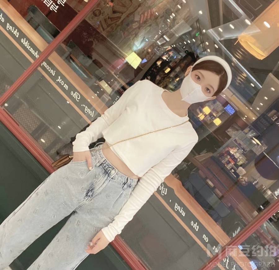 清新模特