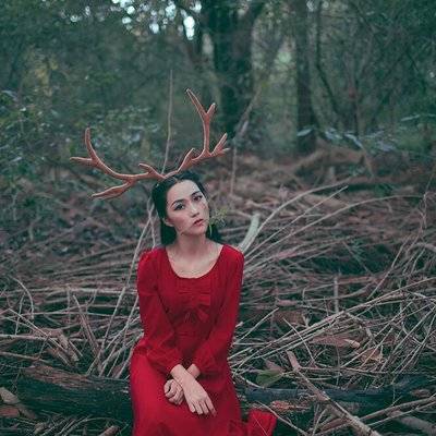 情绪模特