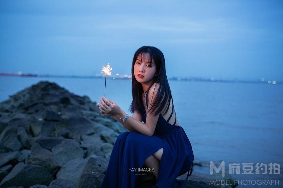夜景模特