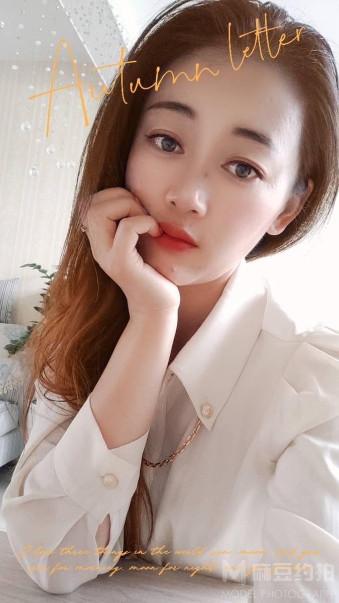 纪实模特