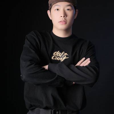 黑白模特