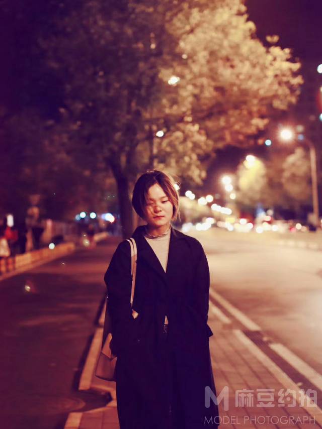 夜景模特