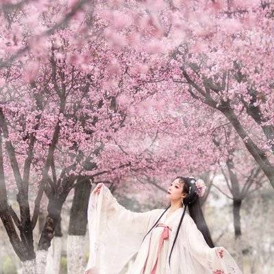 汉服模特