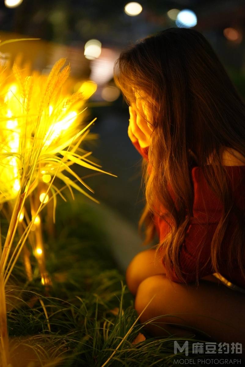 夜景模特