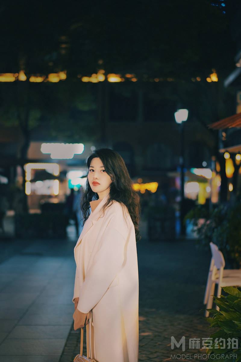 夜景模特