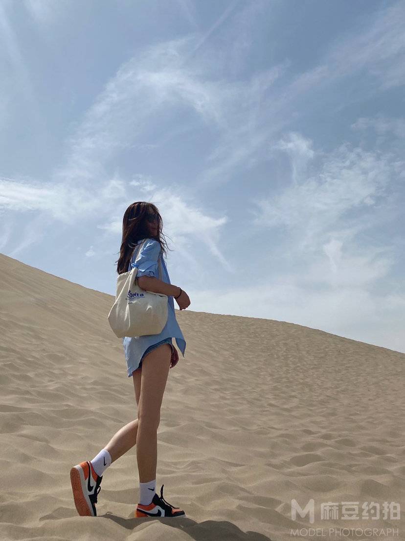 纪实模特