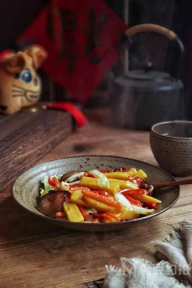 情绪模特