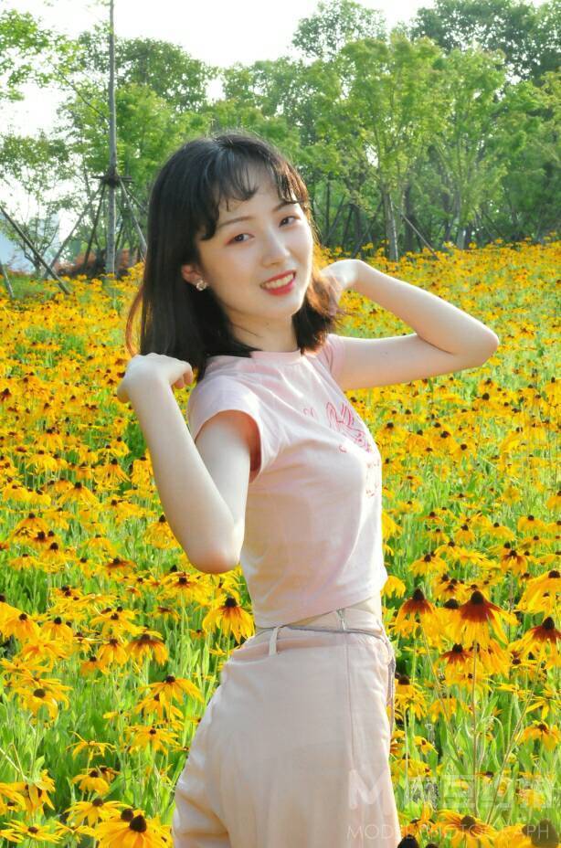 校园模特