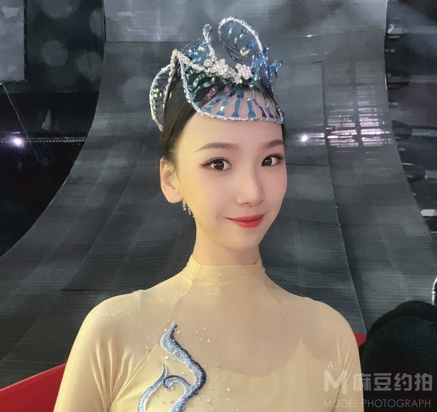 纪实模特