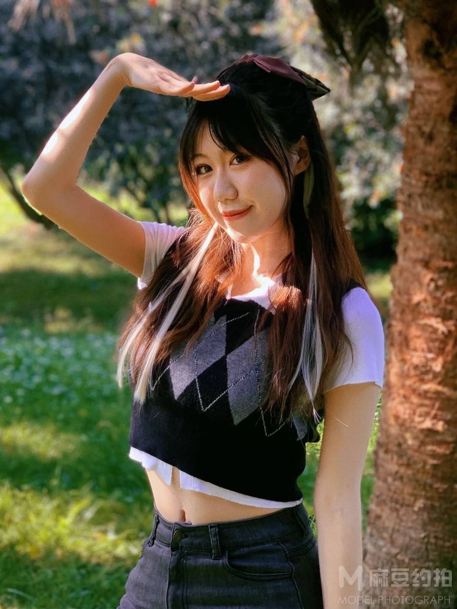 校园模特