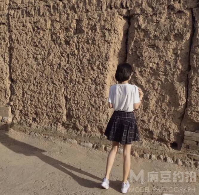 校园模特