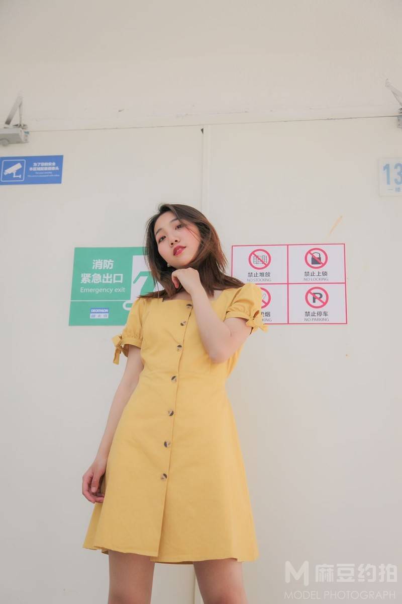 清新模特