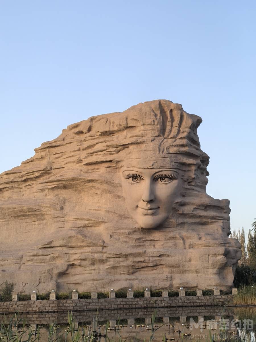 纪实模特