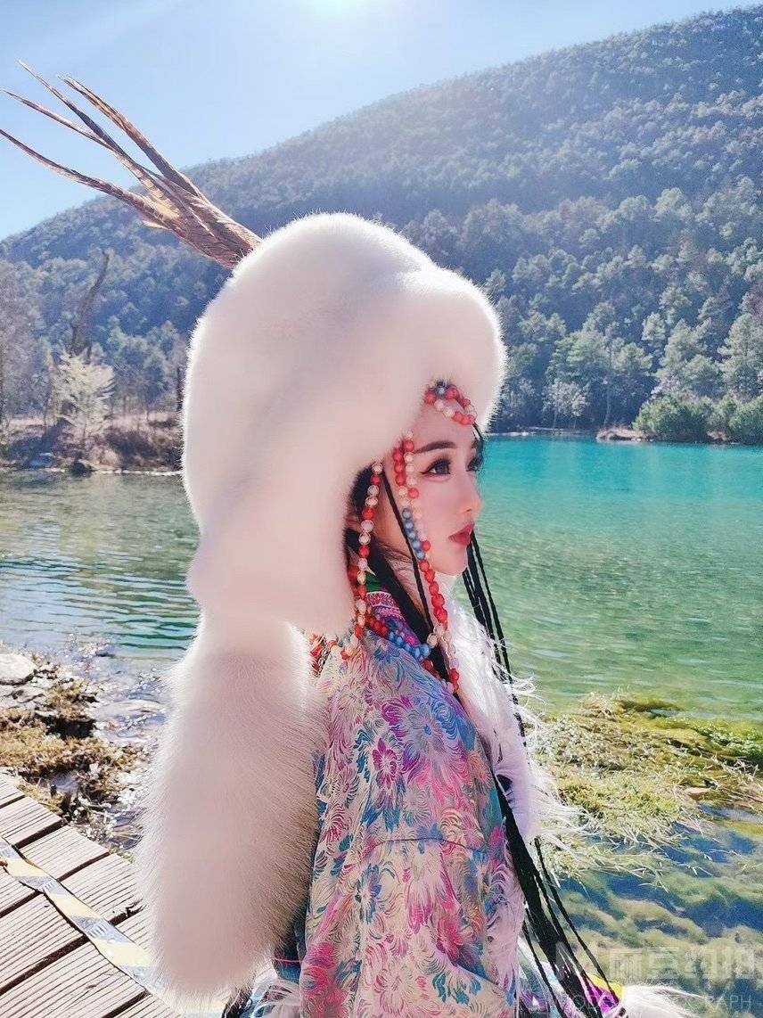 民国模特