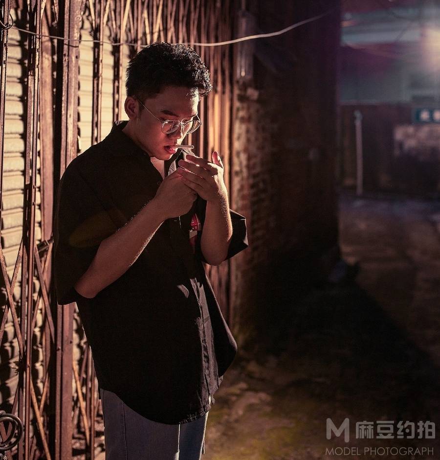 夜景模特