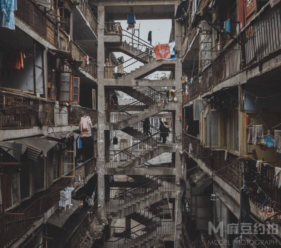 黑白模特