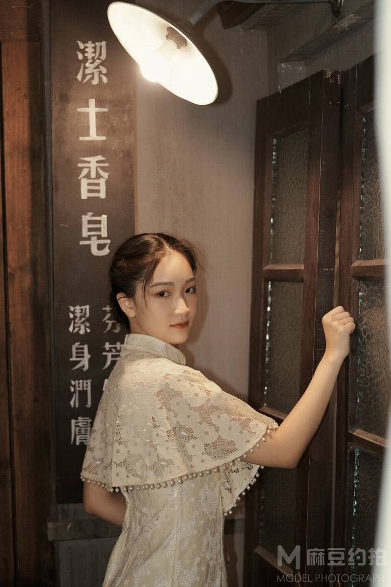 民国模特