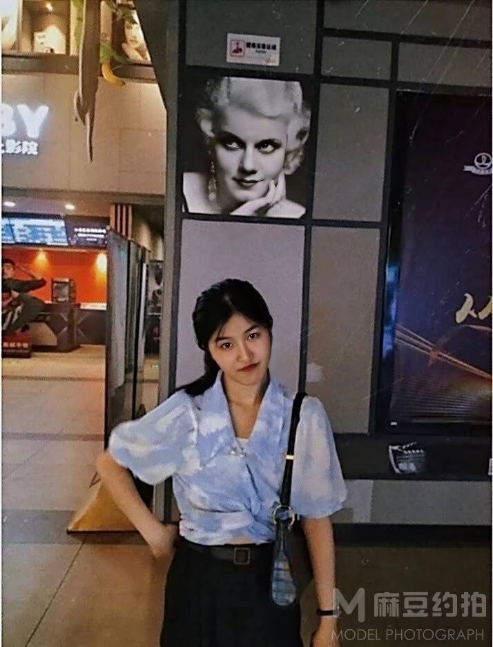清新模特
