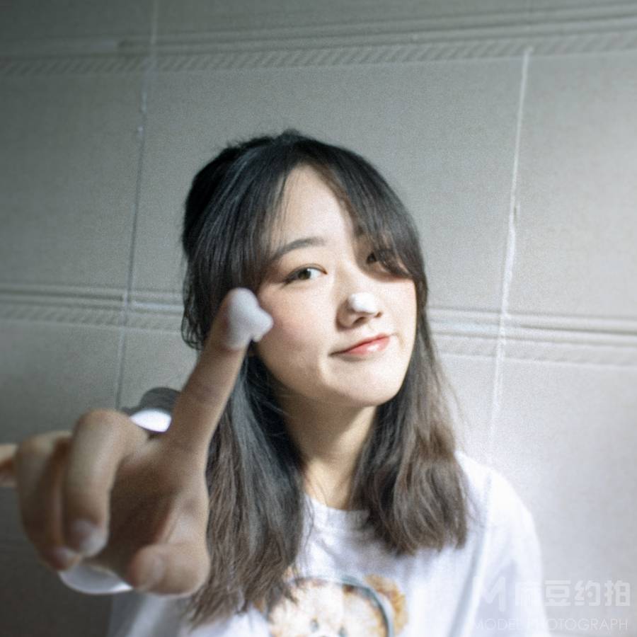 胶片模特