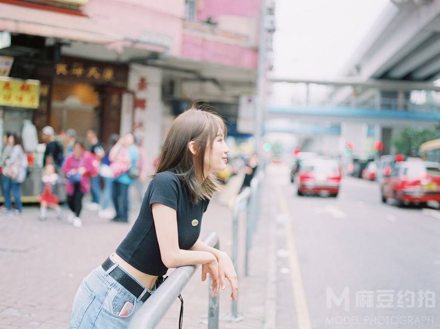 胶片模特